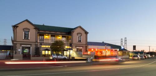 Christchurch Hôtel | Racecourse Hotel and Motor Lodge