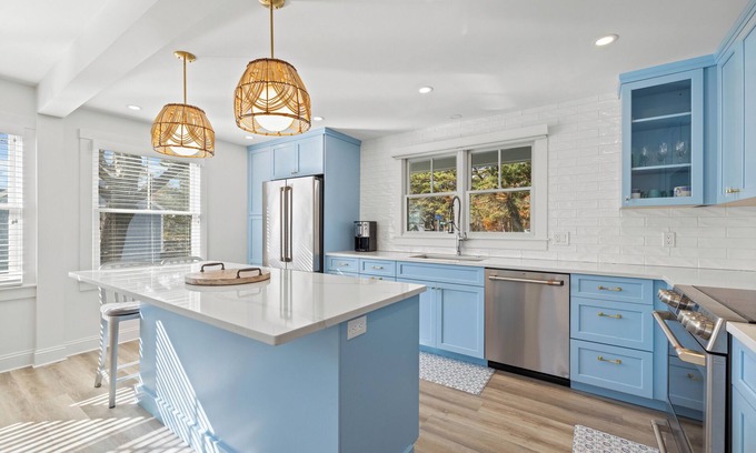 Kennebunkport Maison | Radiant Goose Rocks Beach Getaway