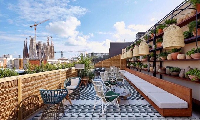 el Camp d'en Grassot i Gracia Nova Hôtel | Radisson Blu 1882 Hotel, Barcelona Sagrada Familia