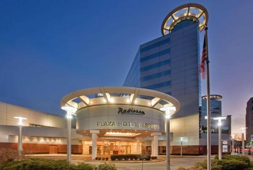 Central Business District Hôtel | Radisson Plaza Hotel at Kalamazoo Center