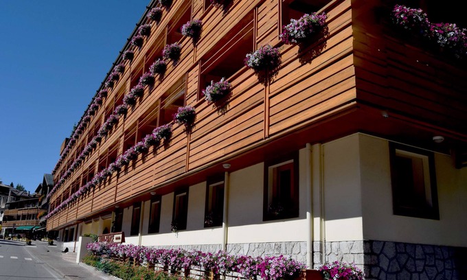 Cortina d'Ampezzo Maison | Radisson Residences Savoia Palace Cortina d’Ampezzo