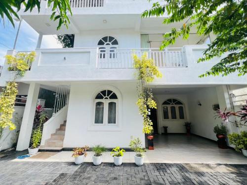 Daluwakotuwa Hôtel | Rael Residence