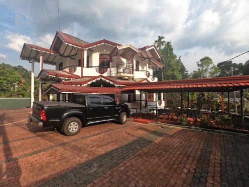 Nawalapitiya Maison | Rafting Reach Layathraa