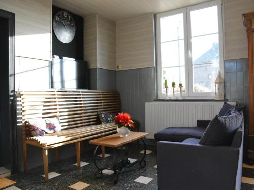 Beauraing Maison | Railway Stay in Ardennes, cleaning included