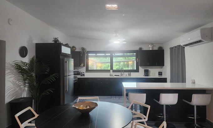 Mameyes II Maison | Rainforest Serenity Home- Charming 3-bedroom home in Río Grande, WiFi, AC & Pool
