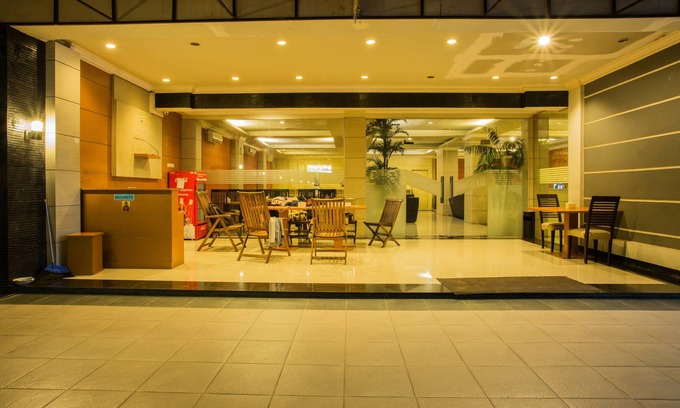 Kebayoran Lama Hôtel | Raja Residence
