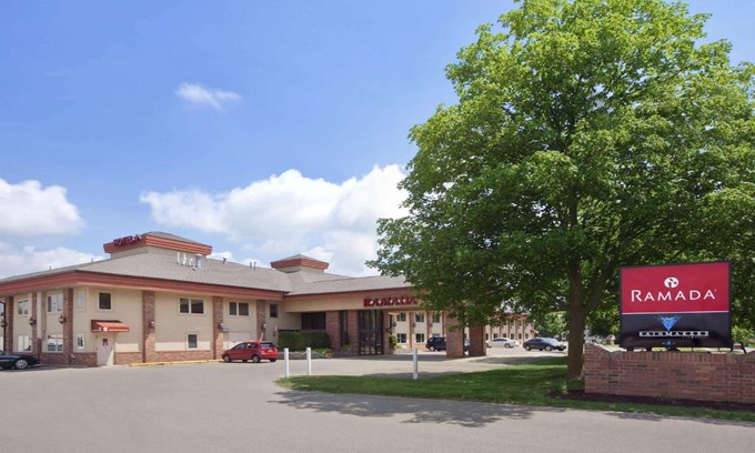 Saginaw Hôtel | Ramada by Wyndham Saginaw Hotel & Suites
