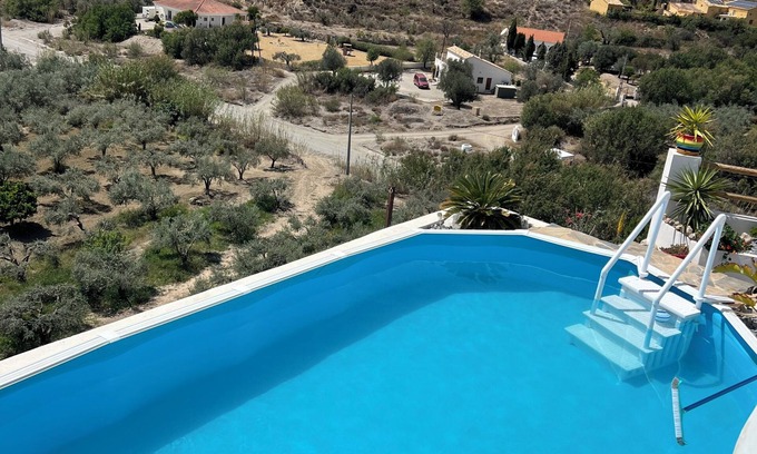 Locaiba Appartement | Modern apartment with pool & hot tub in Rambla de Oria