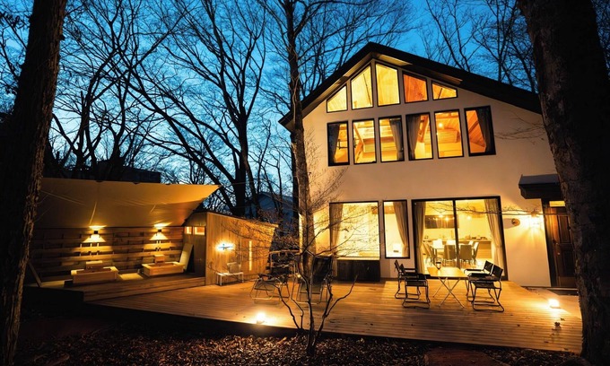 Yamanakako Maison | Ranked 10th in Japan for private lodgings with saunas Maximum 10 people Large windows and wooden/Minamitsurugun Yamanashi