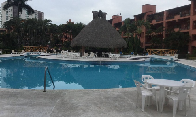 Marina Vallarta Copropriété | Condo récemment rénové dans la marina