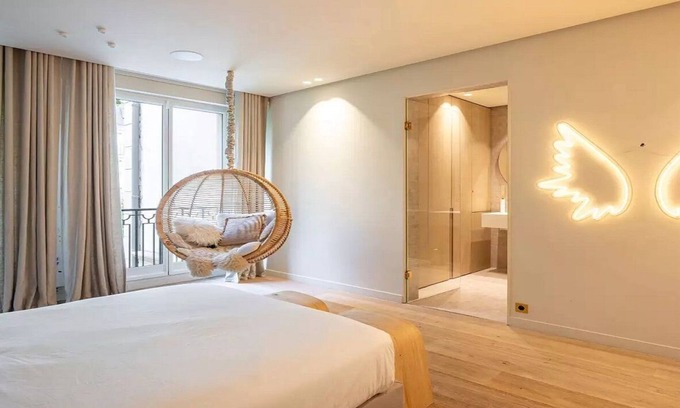 Passy Appartement | Rare 750m2Triplex Champs Elysees-Heated pool,Jacuzzi Movie room, grass gardennn