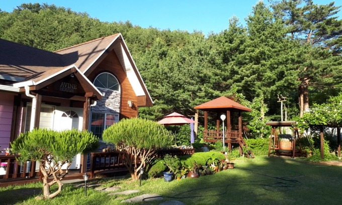 Gangneung Maison | Ravine House