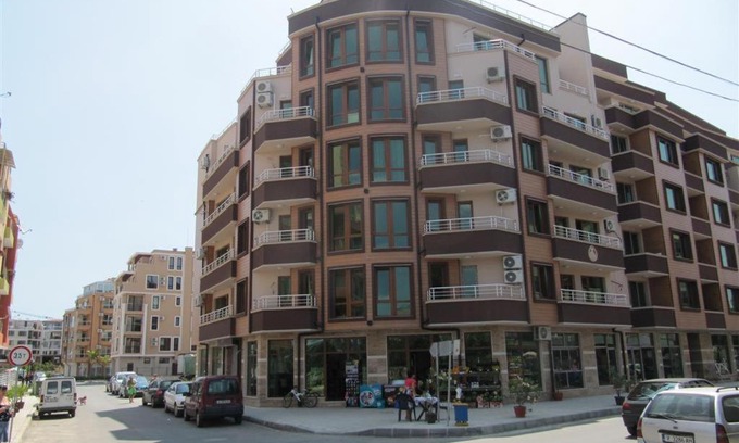 Pomorie Appartement | Rayski zalez