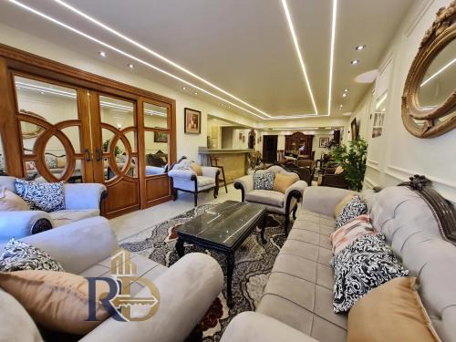 Al Duqqi Appartement | RD Served Apartment 3-Bedroom Dokki - Ideal Location Downtown Cairo