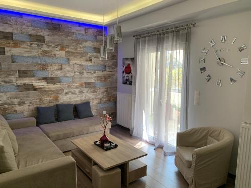 Attiki Appartement | Real Central New Flat - 1' to Metro - Direct Acropolis,Pireus - Best heating and cooling system