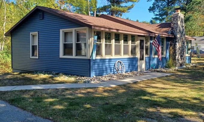 East Tawas Cabine | Real Cozy - East Tawas