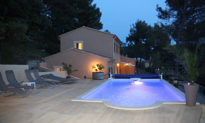 Mollans-sur-Ouveze Maison | Maison récente pour 8 personnes + 2 baby , piscine privative, calme et intimité