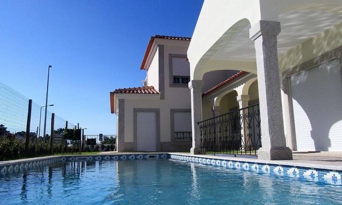 Lagoa de Albufeira Villa | Maison récente avec vue sur lagune à 100 mètres de la plage
