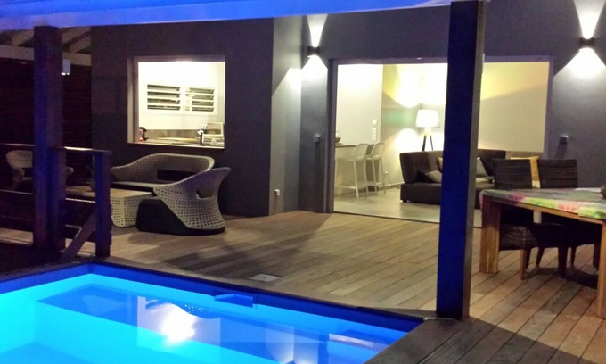 Les Anses-d'Arlets Villa | Villa récente avec piscine, vue mer des Caraïbes 3 chambres 2 salles d'eau