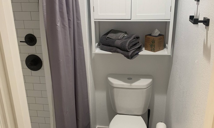 West Colfax Appartement | Recently built, private entrance apartment 4 blocks from Sloan Lake