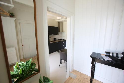 Sint Nicolaasga Appartement | Recreatieappartement BoerdeRijlst - De Kamer