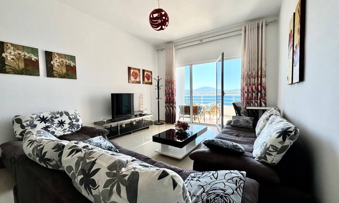 Jala Appartement | Red Apartment Saranda