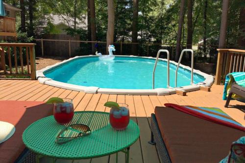Shorewood-Tower Hills-Harbert Maison | Red Arrow Lodge