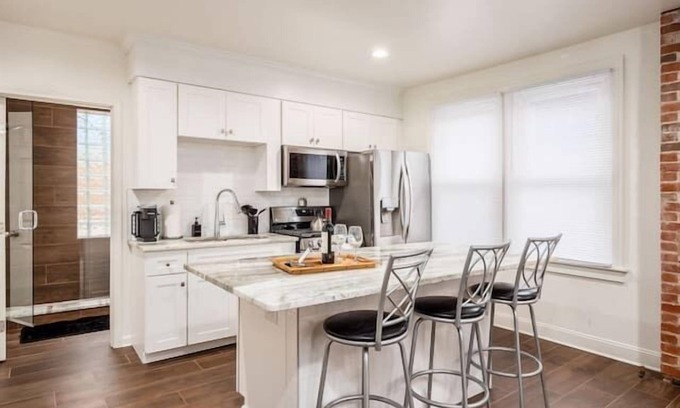 Merion Village Appartement | Red Brick Getaway - Columbus