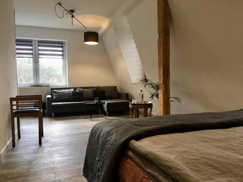 Lagow Appartement | Red Chapel