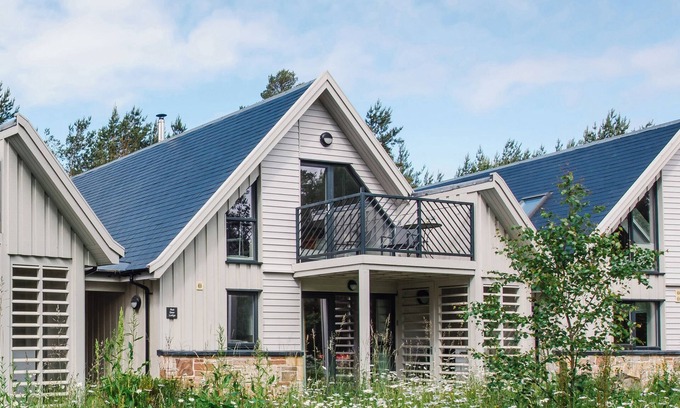 Alvie Cottage | Red Deer Lodge, AVIEMORE