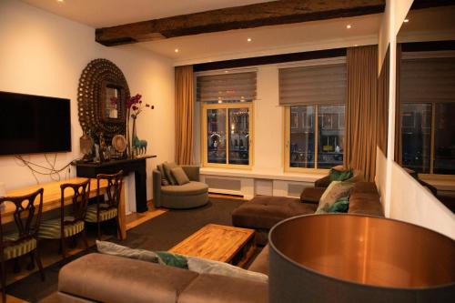 Red Light District Lit Et Petit-Déjeuner | Red light district B & B canal view