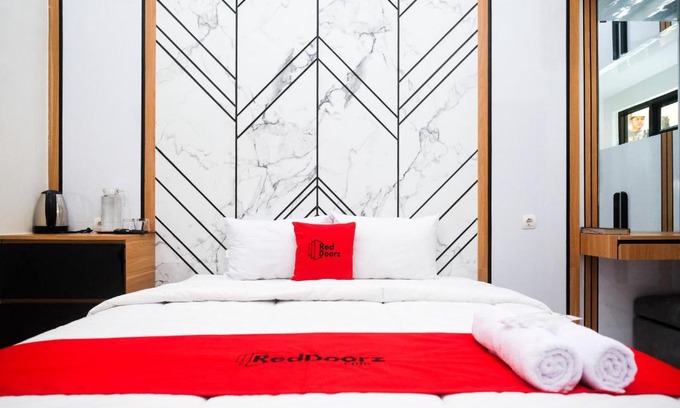 West Semarang Hôtel | RedDoorz at Tasneem Puspowarno Semarang