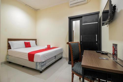 Jakarta Maison | RedDoorz @ Meruya 2