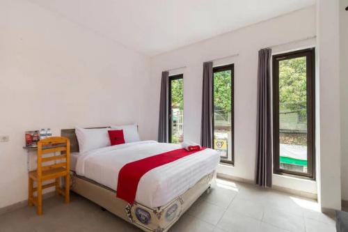 Surabaya Hôtel | RedDoorz near Kaza Mall Surabaya