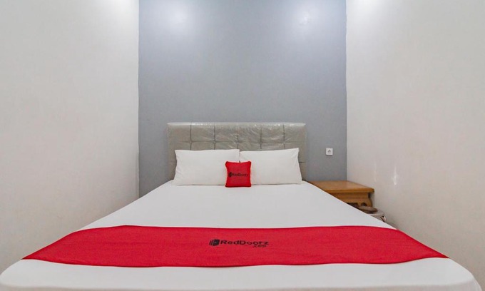 North Cirebon Hôtel | RedDoorz near Prujakan Station Cirebon