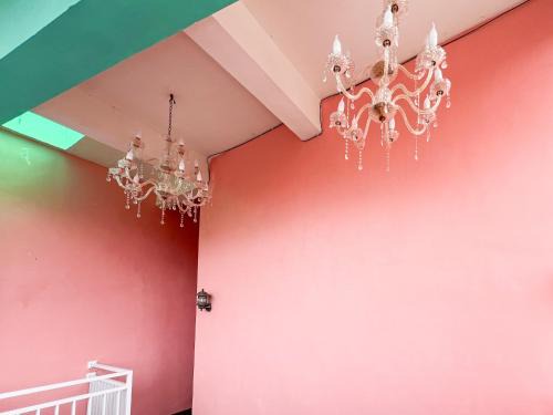 Mojokerto Hôtel | RedDoorz near Sunrise Mall Mojokerto