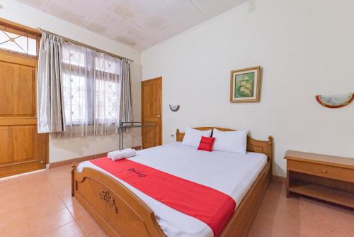 Sukabumi Hôtel | RedDoorz Plus at Wisma Kenanga Sukabumi