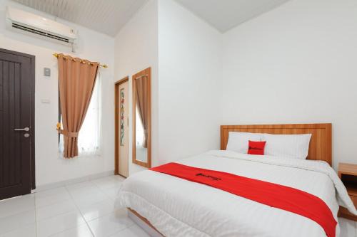 Rajabasa Hôtel | RedDoorz Plus Syariah near Mall Boemi Kedaton Lampung