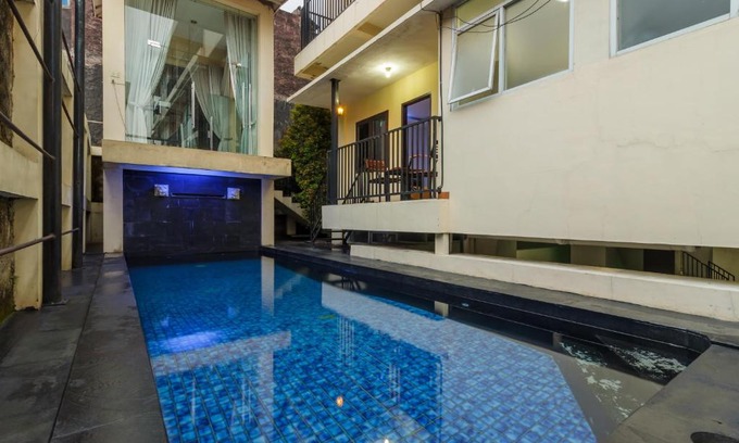 Ragunan Maison | RedDoorz Premium @ Ampera Raya 2