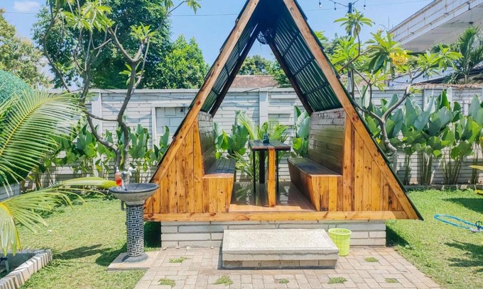 Prigen Hôtel | RedDoorz Syariah at Mojosari