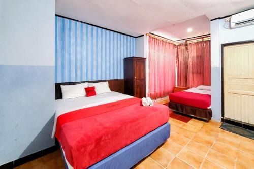 Samarinda Hôtel | RedDoorz Syariah near Pasar Pagi Samarinda