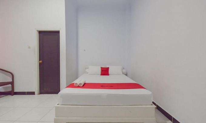 Tarakan Maison | RedDoorz Syariah near Ramayana Mall Tarakan