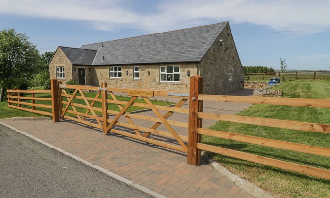 Hallington Cottage | Rede River Cottage, WEST WOODBURN