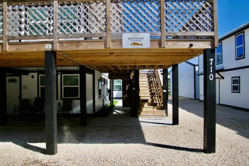 Port O Connor Cabine | Redfish Lodge - Port O'Connor