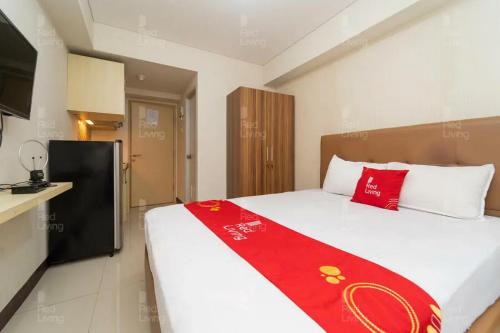 Tangerang Hôtel | RedLiving Apartemen 19 Avenue - Amanah Room