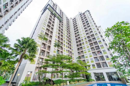 Serpong Hôtel | RedLiving Apartemen Serpong Green View - Farida Property