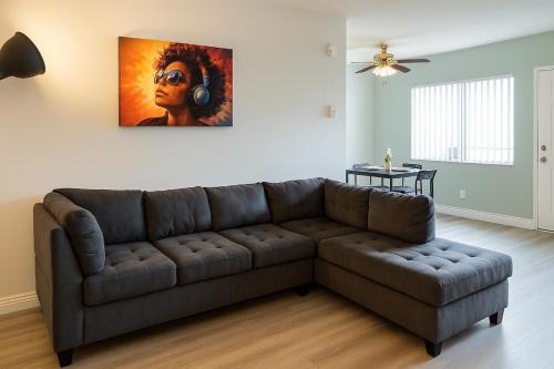 South Redondo Appartement | Redondo Huge 1Bedroom,3 Queens, close to Beach Sleeps 7