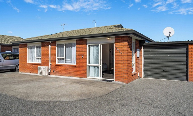 Blenheim Maison | Redwoodtown Rest - Blenheim Holiday Home