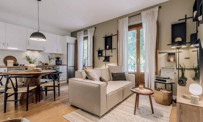 Chamberi Appartement | Reed - 3 bedrooms in Chamberí