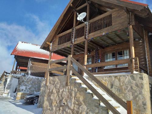 Penhas da Saude Chalet De Ski | Refúgio Trilhos e Cumes